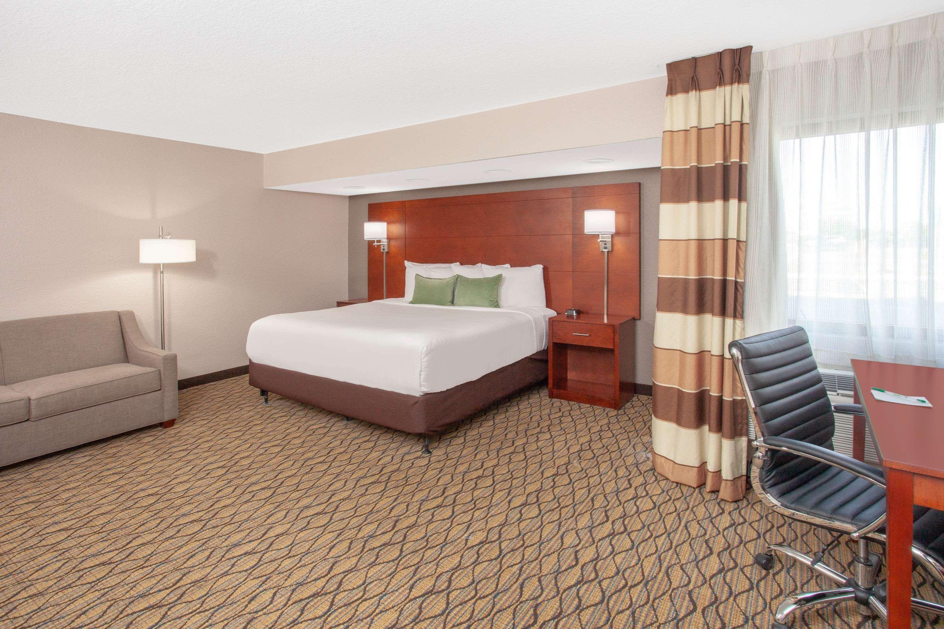 Wyndham Garden Fort Wayne Exterior foto
